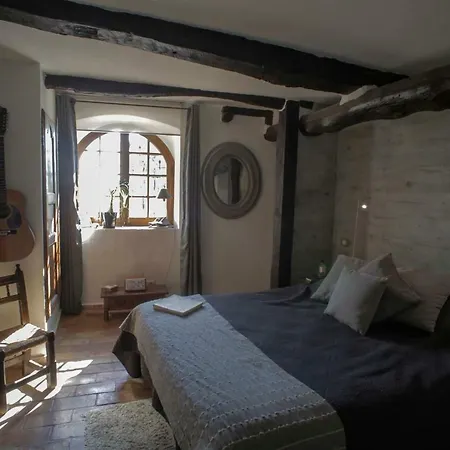 La Maison Aux Bonsais *